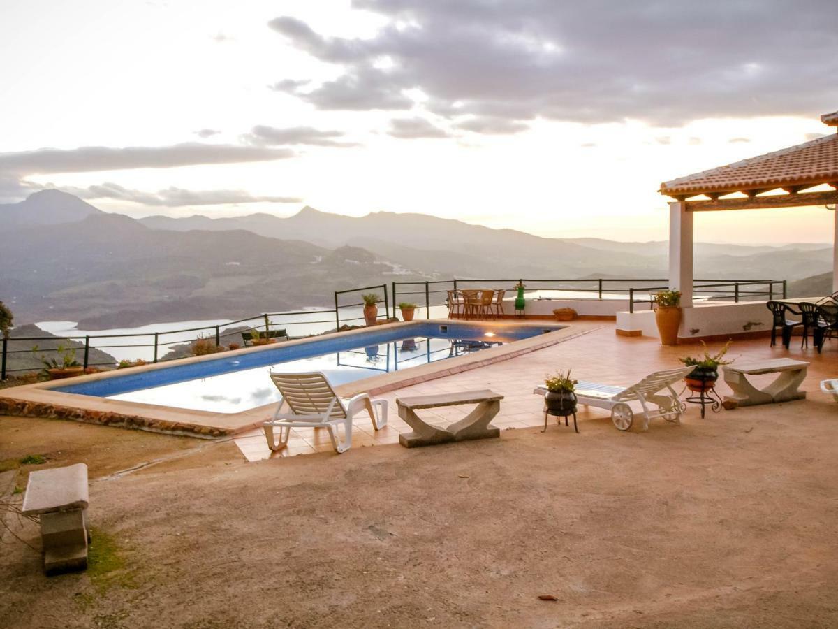 El Mirador De La Luna Villa เอลกัสตอร์ ภายนอก รูปภาพ