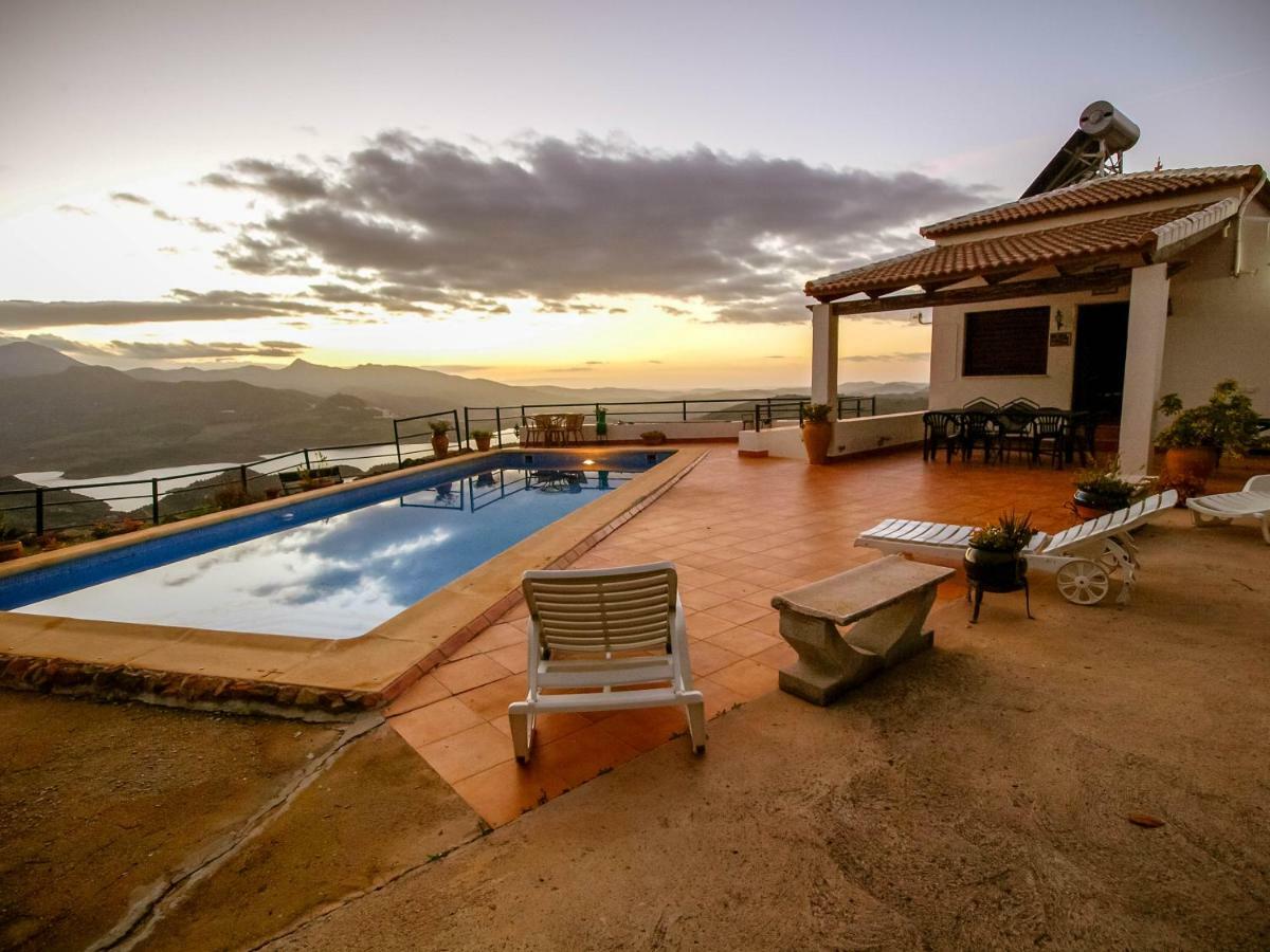 El Mirador De La Luna Villa เอลกัสตอร์ ภายนอก รูปภาพ