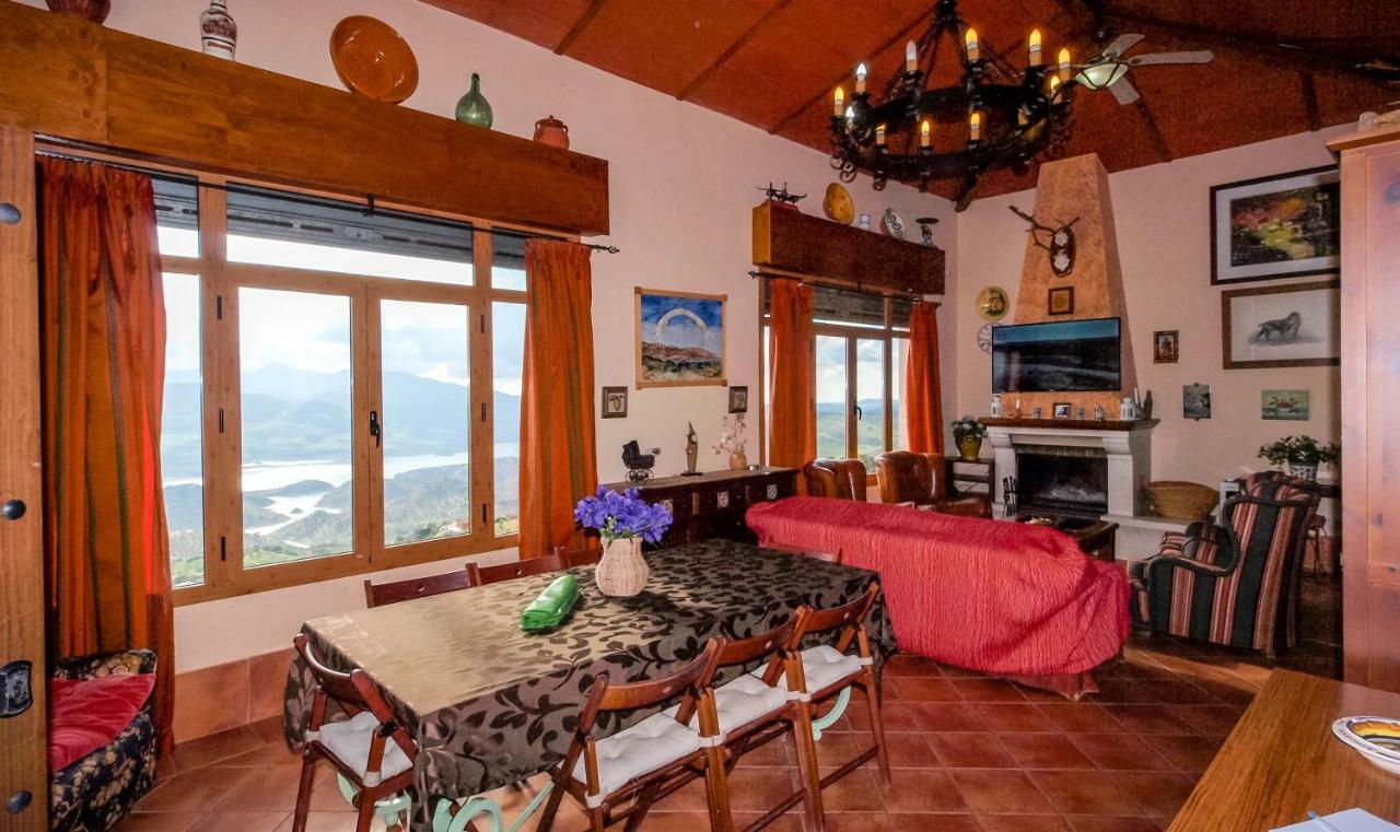 El Mirador De La Luna Villa เอลกัสตอร์ ภายนอก รูปภาพ